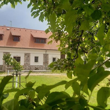 Aparthotel Korn-Hof Kornatice Zewnętrze zdjęcie